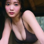 櫻坂46 田村保乃 2nd写真集『隣の席になりたい』　シックな水着カット公開「この大人っぽい水着は着てみたい」と選んでいたお気に入り